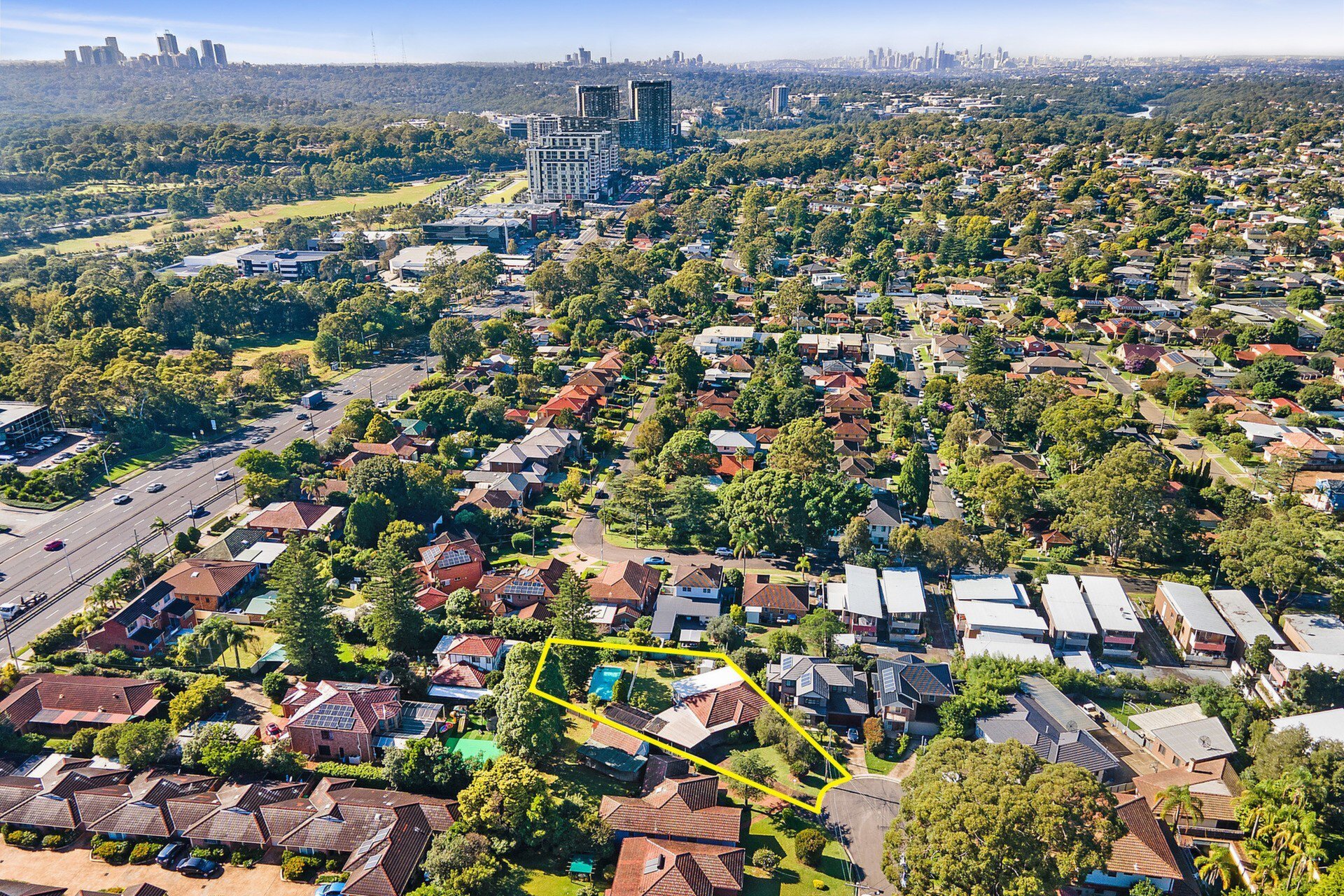 17 Allengrove Crescent, North Ryde Sold by Cassidy Real Estate - image 1