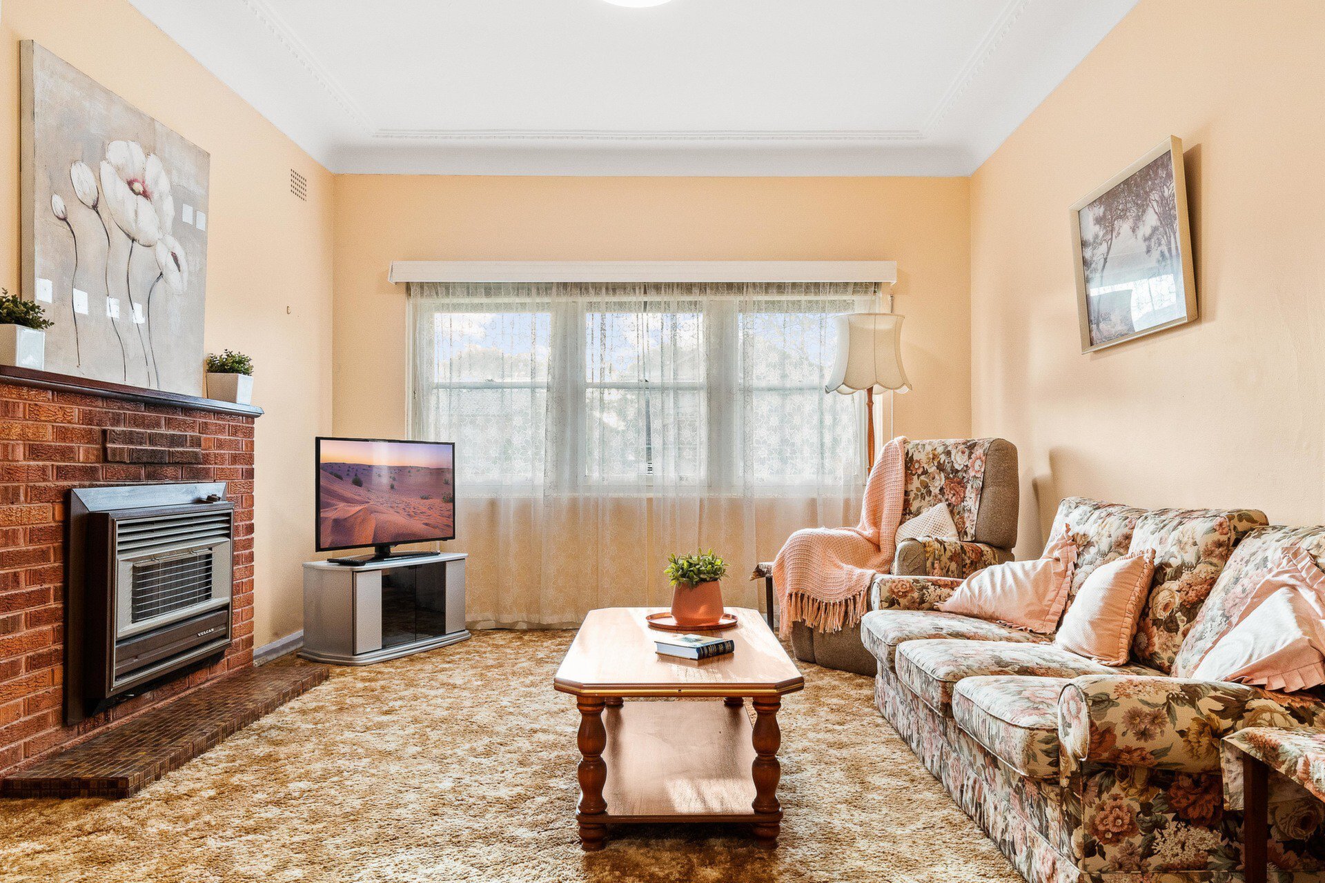 24 Douglas Street, Putney Sold by Cassidy Real Estate - image 1