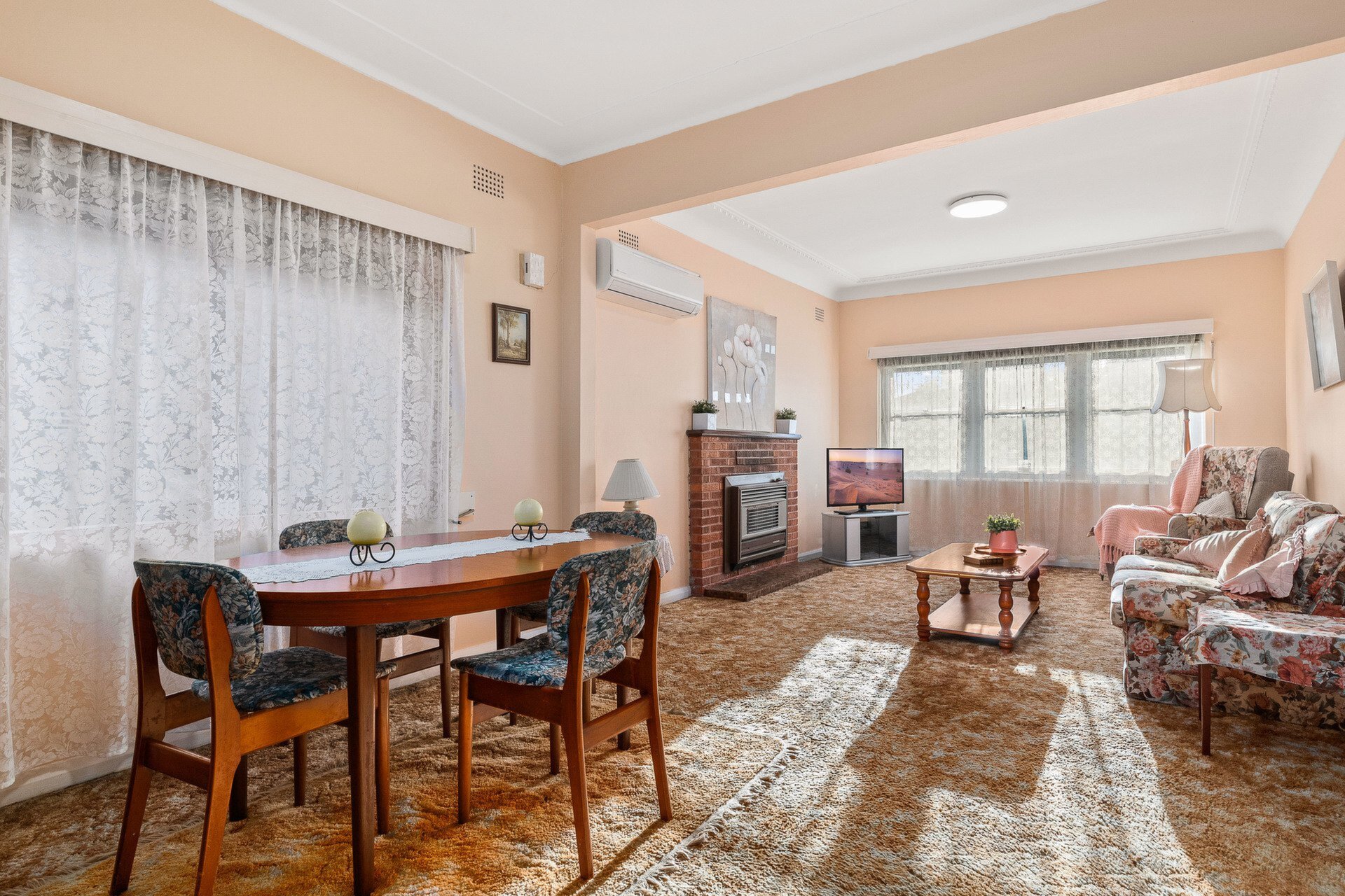 24 Douglas Street, Putney Sold by Cassidy Real Estate - image 1