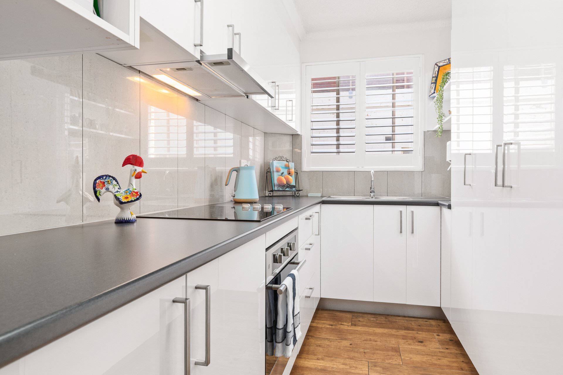 4/11 Linsley Street, Gladesville Sold by Cassidy Real Estate - image 1