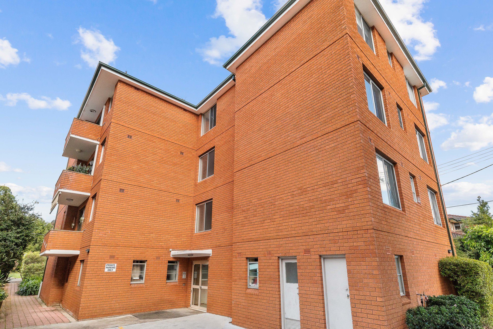 4/11 Linsley Street, Gladesville Sold by Cassidy Real Estate - image 1