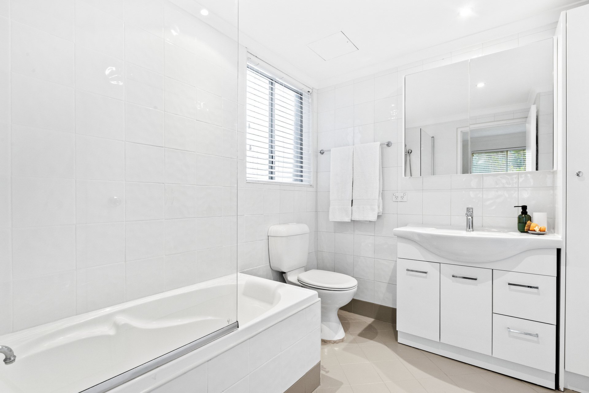 2/53 Constitution Road, Meadowbank Sold by Cassidy Real Estate - image 1