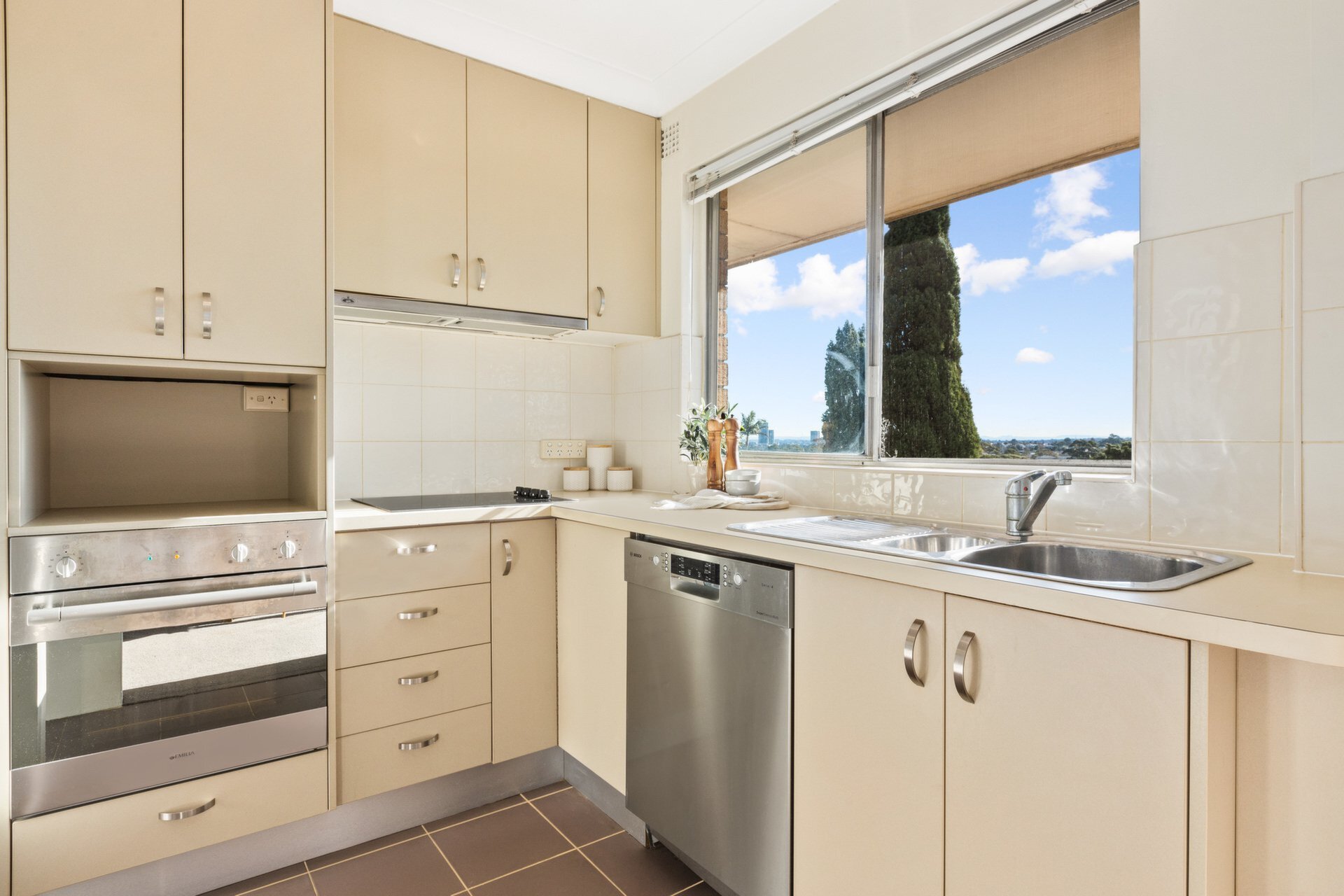 5/18-20 Ross Street, Gladesville Sold by Cassidy Real Estate - image 1