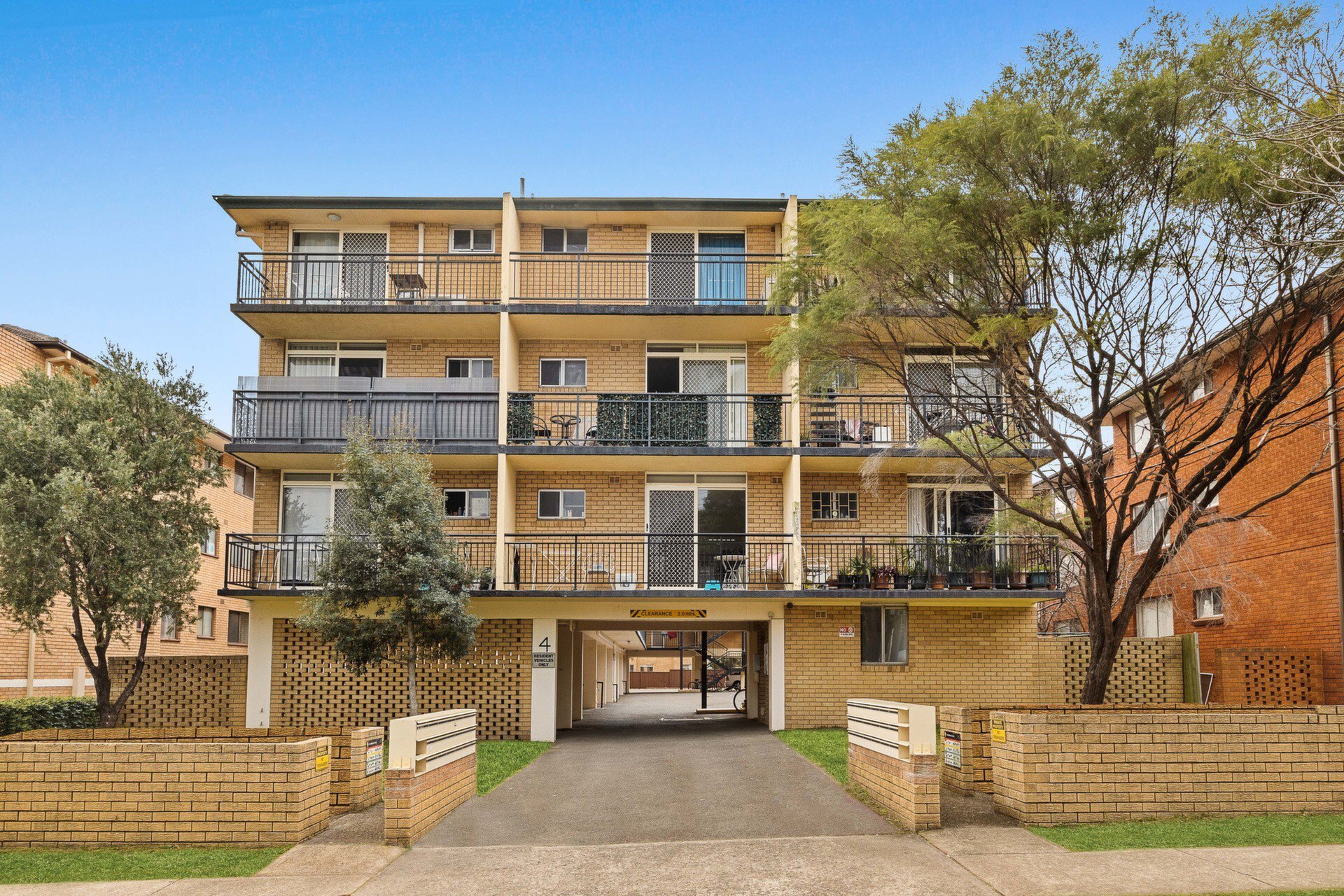 11/4 Bank Street, Meadowbank Sold by Cassidy Real Estate - image 1