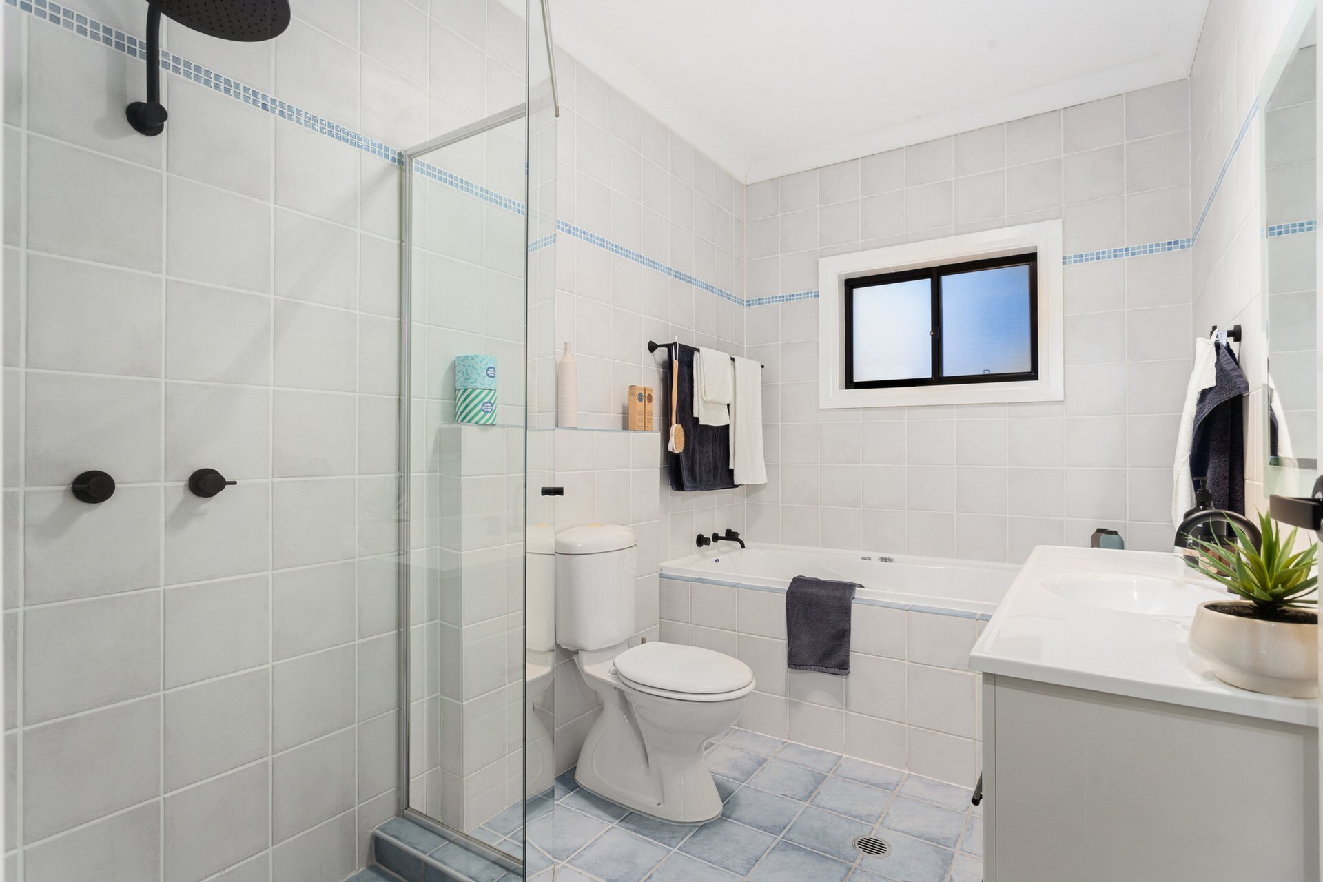 276B Morrison Road, Putney Sold by Cassidy Real Estate - image 1