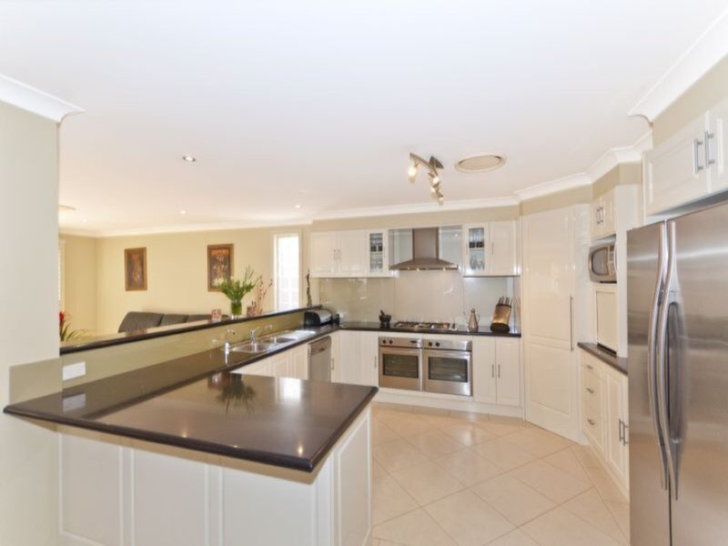 6 Fairwater Drive, Breakfast Point Sold by Cassidy Real Estate - image 1