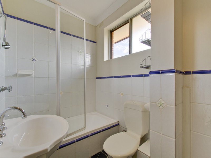 12/15 Bank Street, Meadowbank Sold by Cassidy Real Estate - image 1
