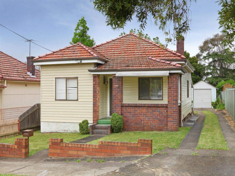 194 Morrison Road, Putney Sold by Cassidy Real Estate - image 1
