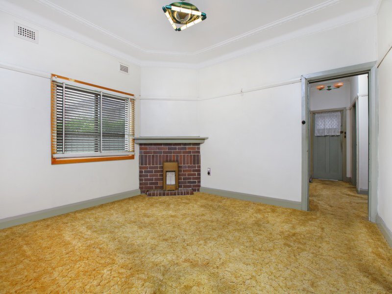 194 Morrison Road, Putney Sold by Cassidy Real Estate - image 1