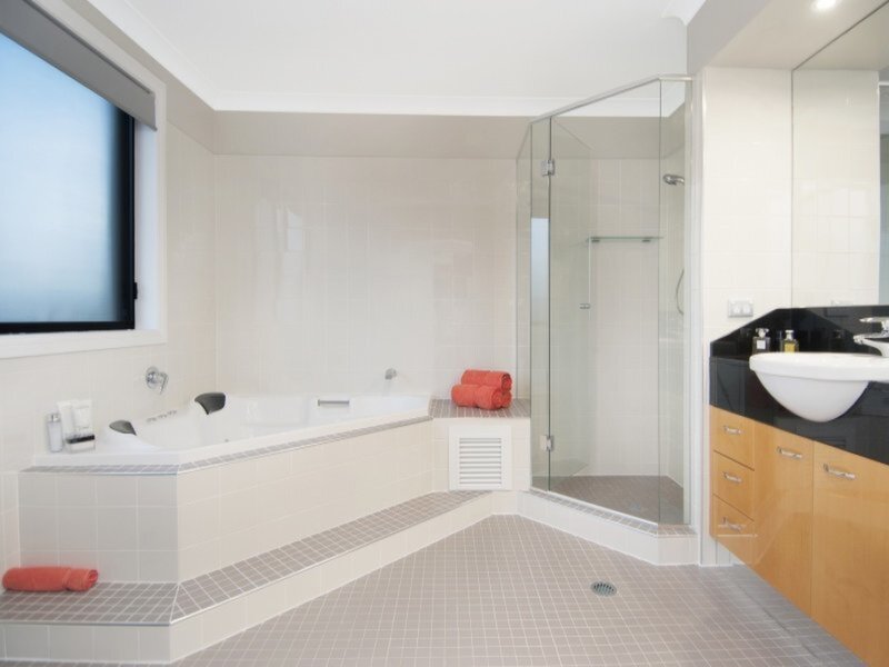 161 Charles Street, Putney Sold by Cassidy Real Estate - image 1