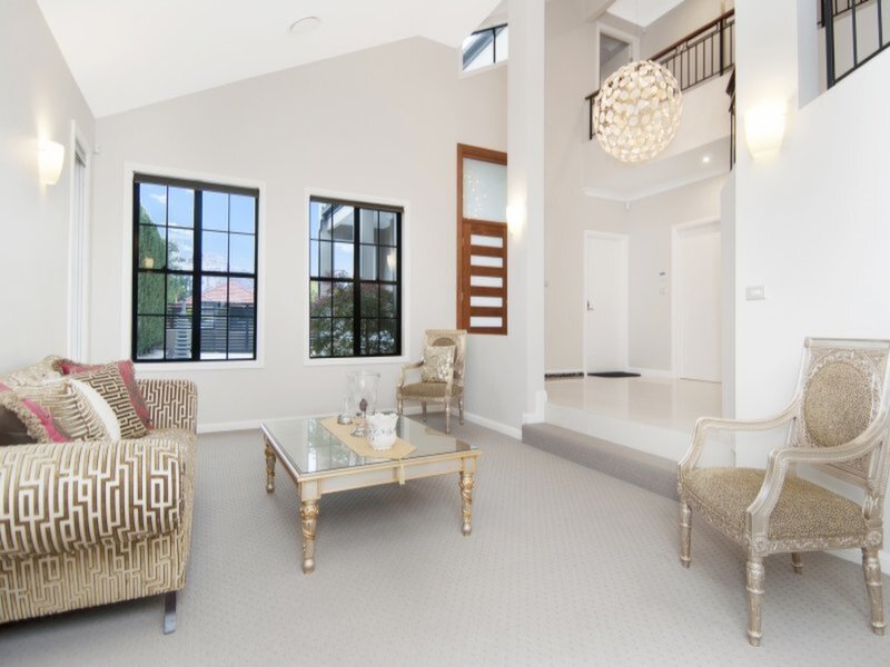161 Charles Street, Putney Sold by Cassidy Real Estate - image 1