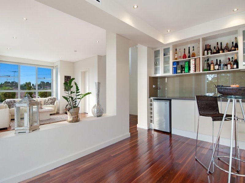 16 Phillip Road, Putney Sold by Cassidy Real Estate - image 1