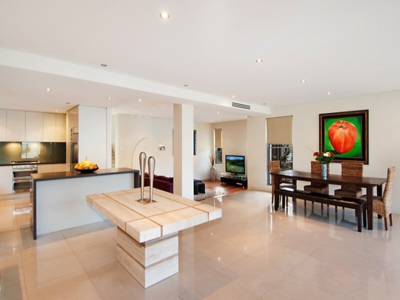 16 Phillip Road, Putney Sold by Cassidy Real Estate - image 1