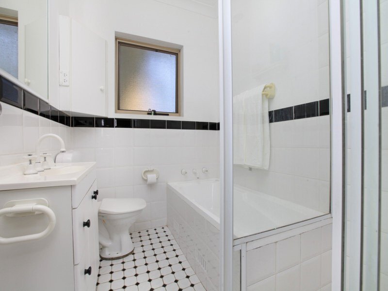 3/9 Linsley Street, Gladesville Sold by Cassidy Real Estate - image 1