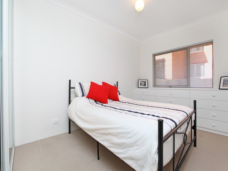 3/9 Linsley Street, Gladesville Sold by Cassidy Real Estate - image 1