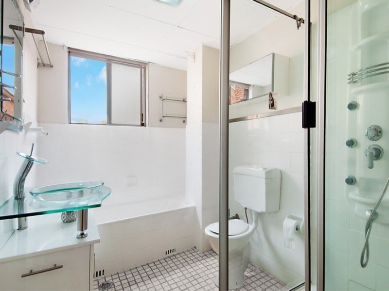 4/35-37 Ross Street, North Parramatta Sold by Cassidy Real Estate - image 1